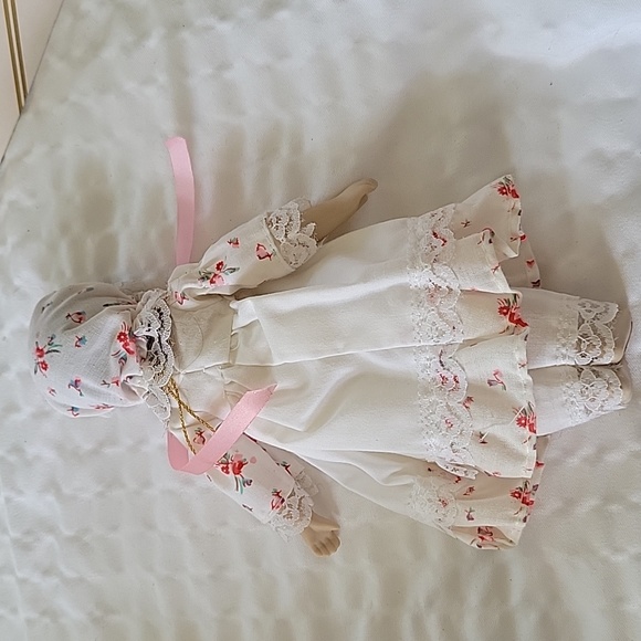 Gorham China Dolls - 2 , Lavender & Lace and Rosebud - Picture 7 of 11